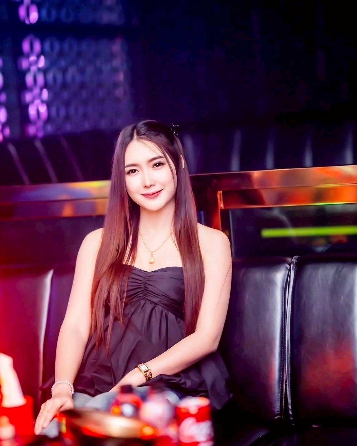 屏東外送茶-琪琪